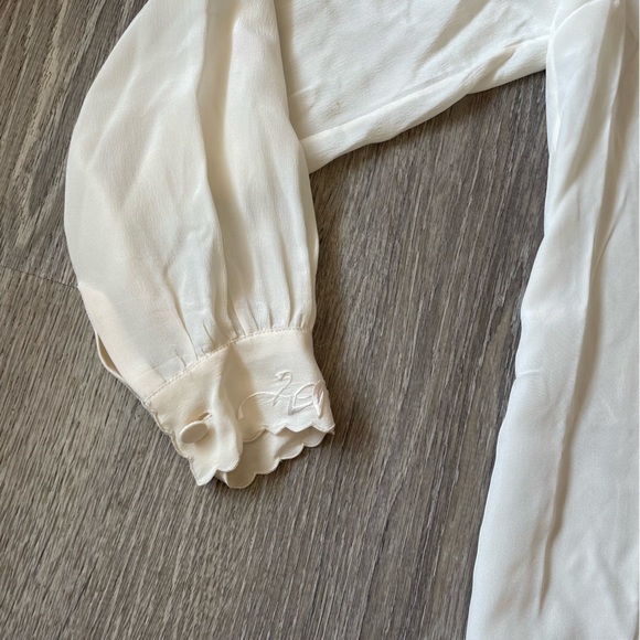 Jade Lantern Size 34 (Small) Cream Bell Sleeve Embellished Sheer Womens Blouse - Picture 3 of 10